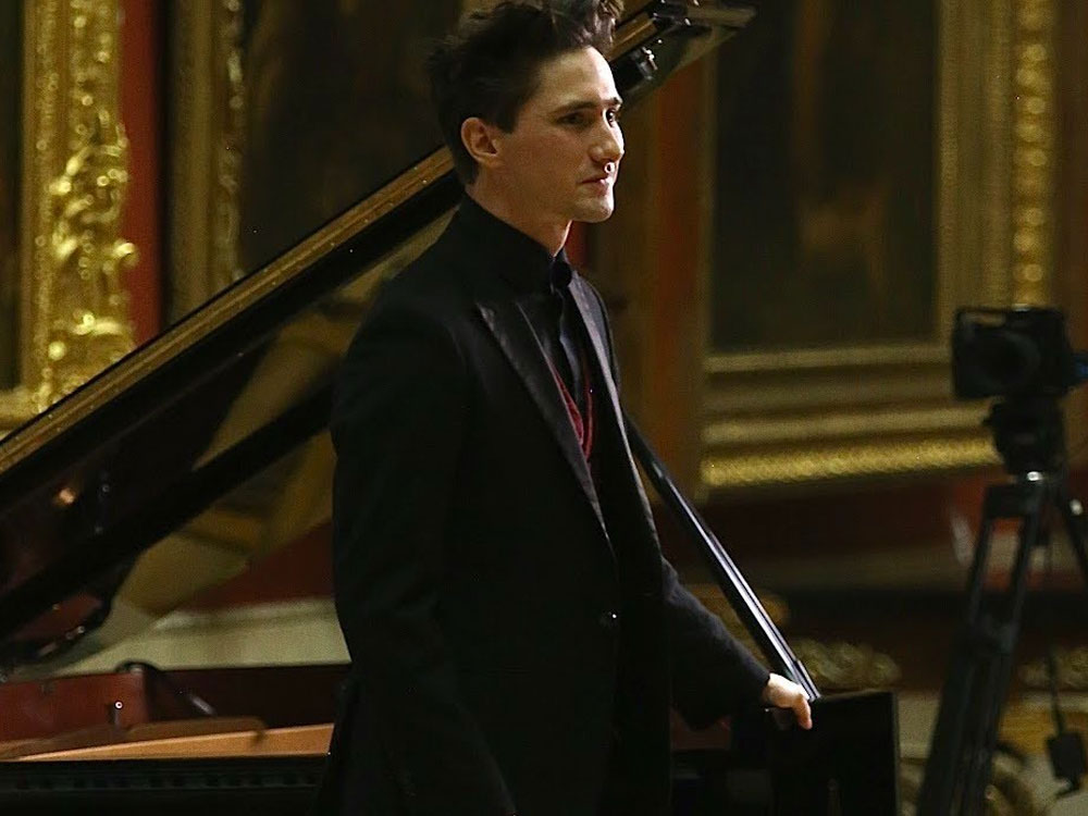 Young Artists Piano Solo Series 2026-2027 – Emanuele Savron